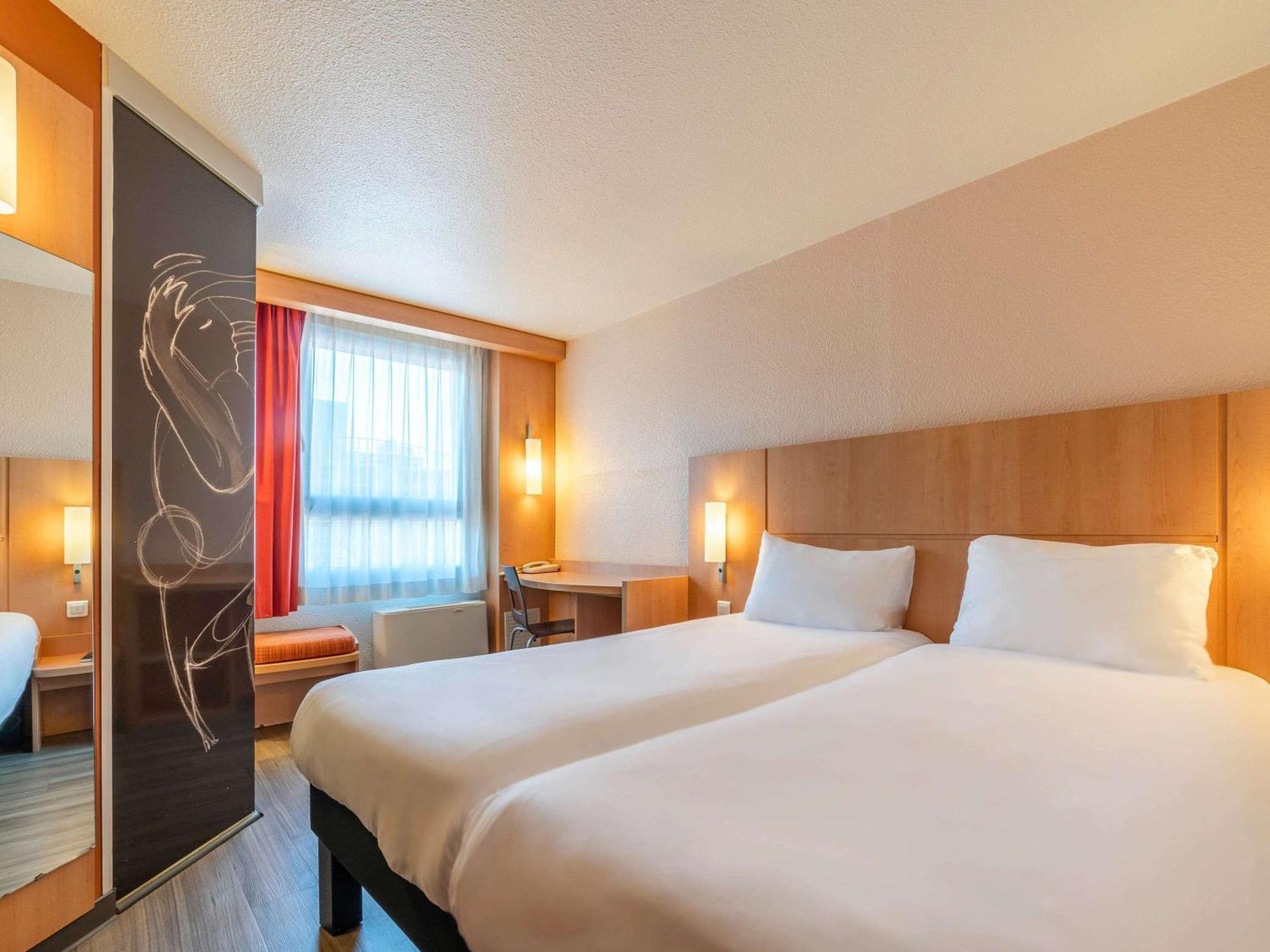 ไอบิส มงเปลิเยร์ ซองทร์ Hotel มงต์เปอลิเยร์ ภายนอก รูปภาพ